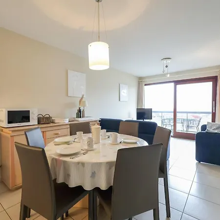 Plaza J2914 With Terrace And Side Sea View *